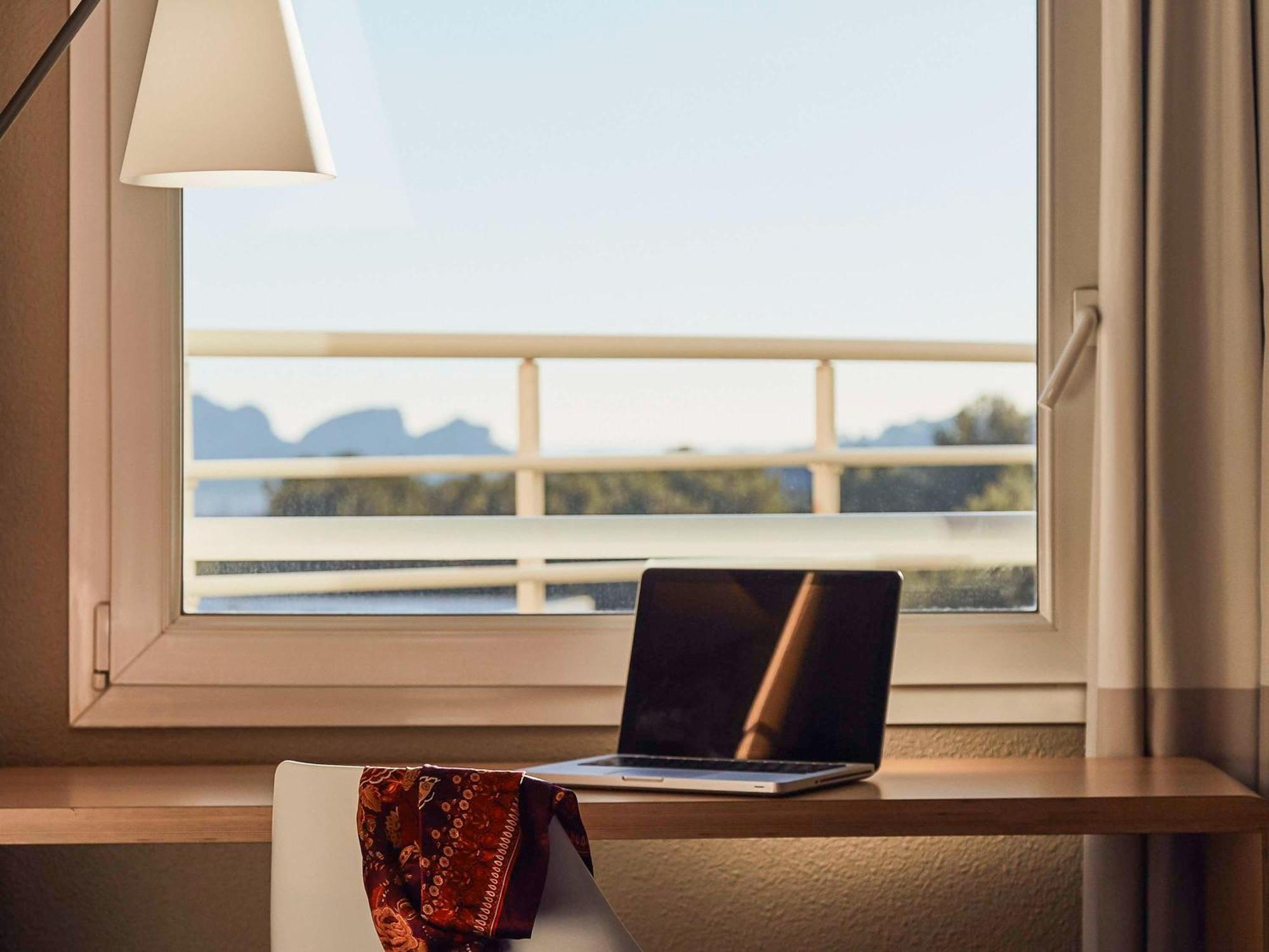 Ibis La Ciotat Otel Dış mekan fotoğraf