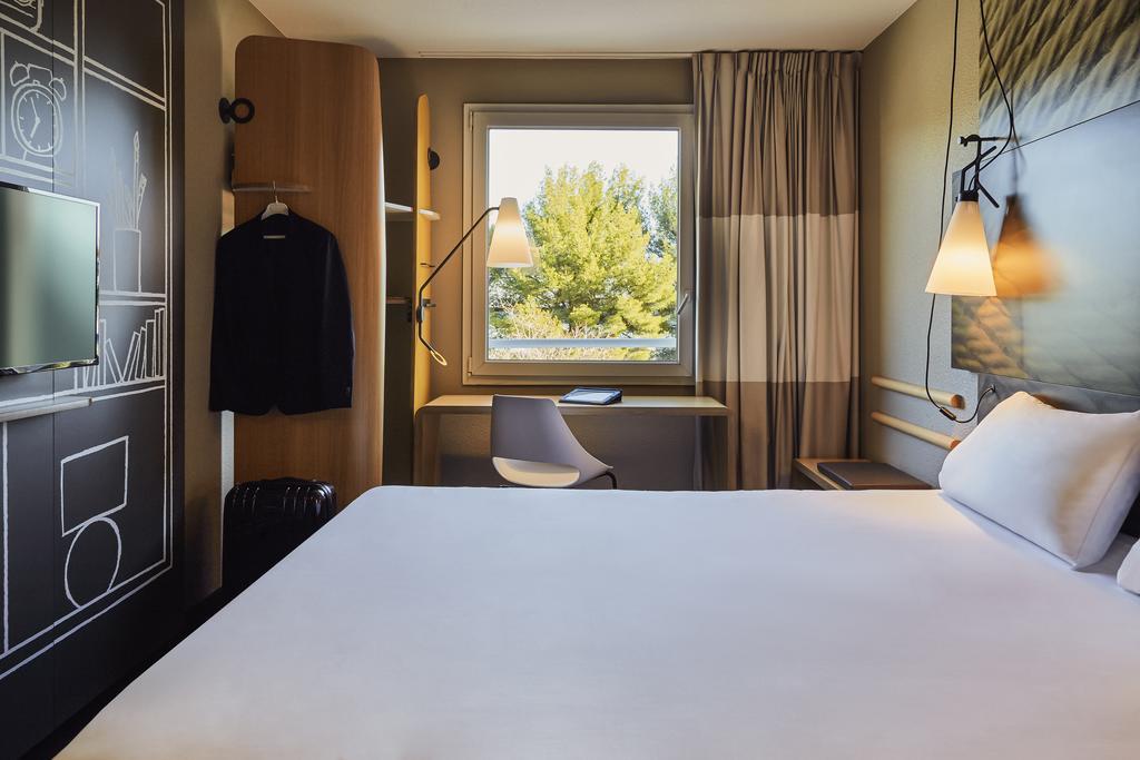 Ibis La Ciotat Otel Dış mekan fotoğraf
